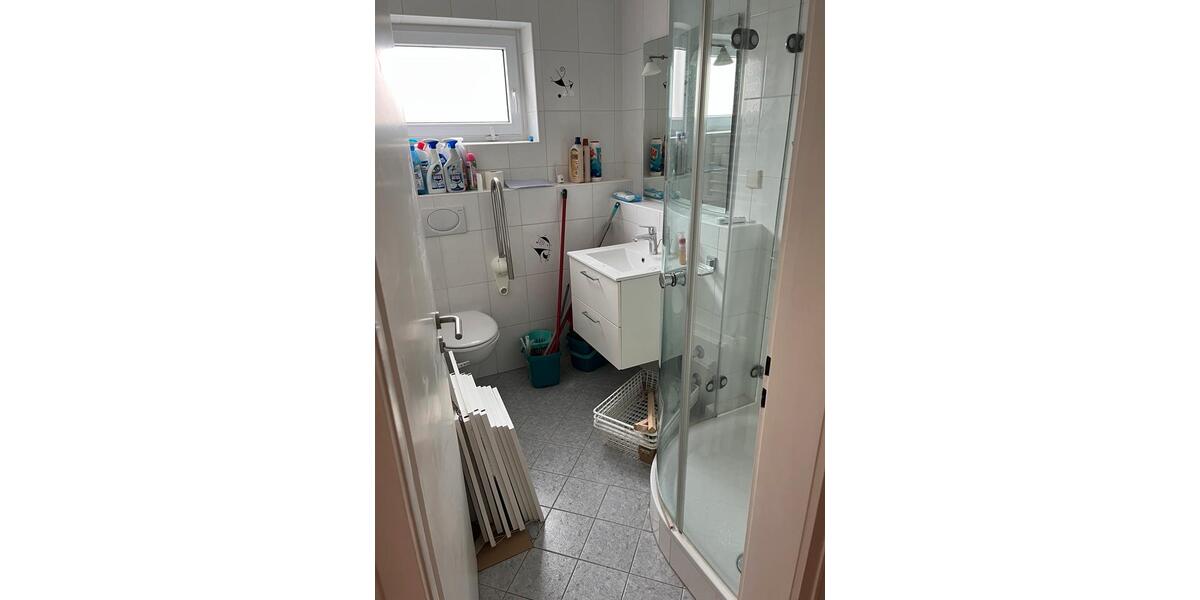 Erdgeschoßwohnung Waldbronn - 3.5 Zimmer, 98 m&sup2;, 1.200&euro; | Angebot:24742879