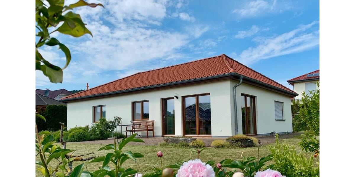 Bungalow Geisa - 3 Zimmer, 108 m&sup2;, 1.350&euro; | Angebot:26365198