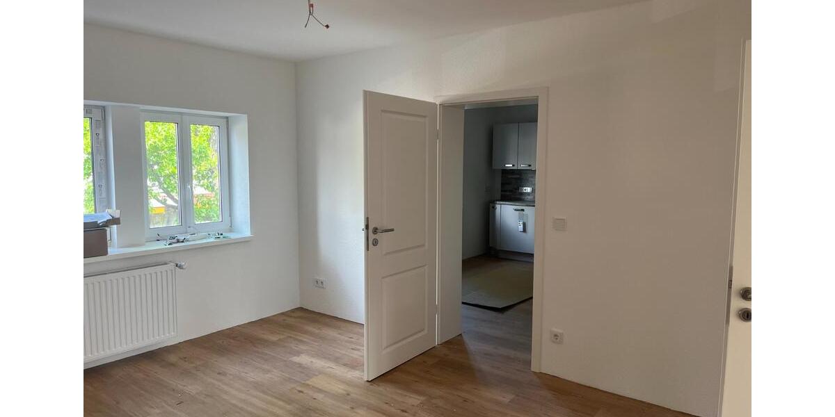 Etagenwohnung Bergen - 4 Zimmer, 136 m&sup2;, 1.100&euro; | Angebot:25823995