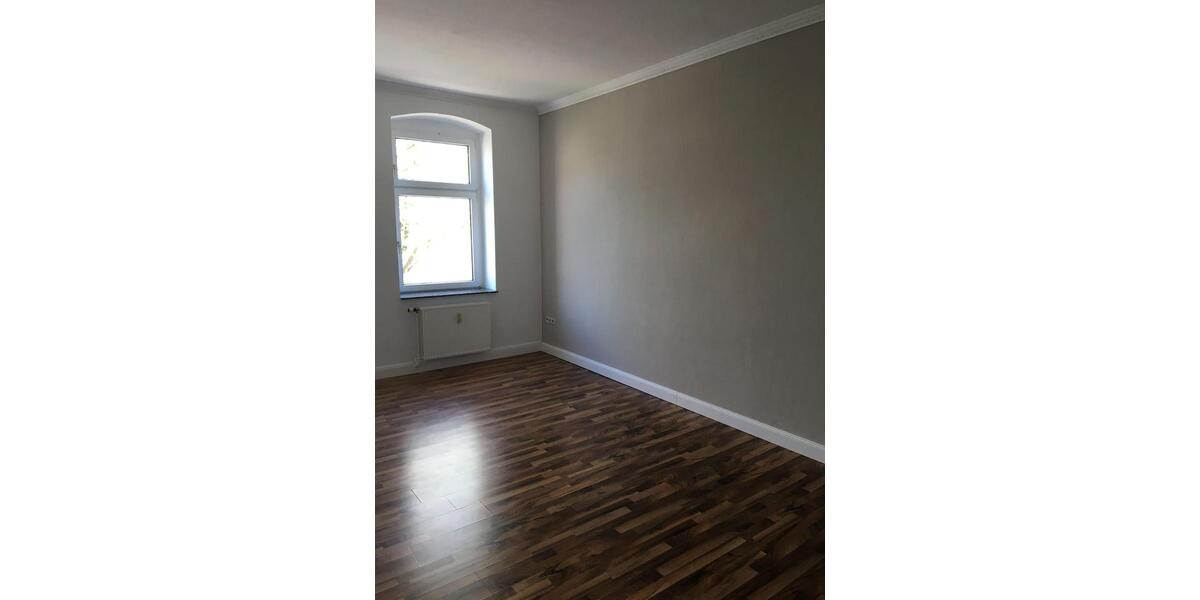 Etagenwohnung Forst (Lausitz) - 4 Zimmer, 108 m&sup2;, 740&euro; | Angebot:26690336