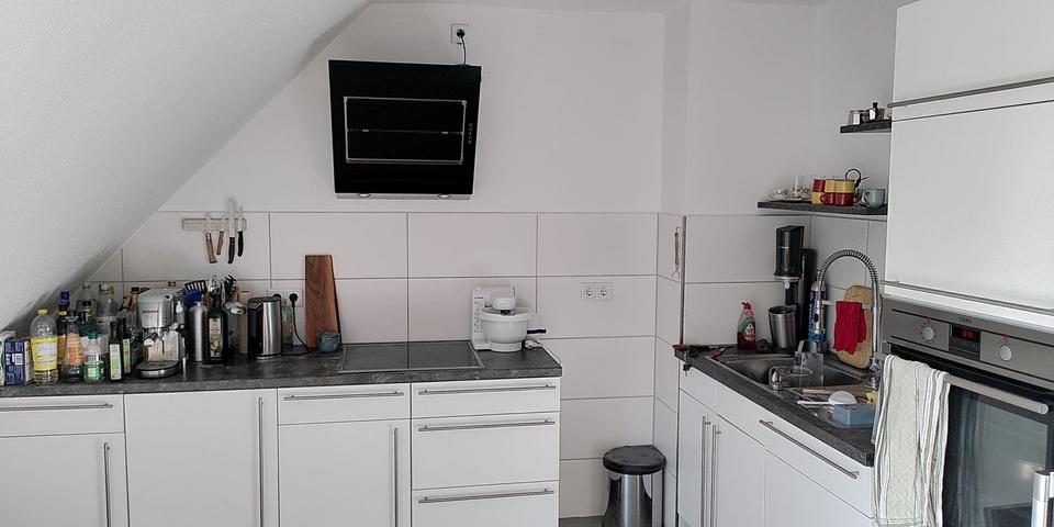 Dachgeschoßwohnung Bielefeld Stieghorst - 2 Zimmer, 60 m&sup2;, 700&euro; | Angebot:26688497