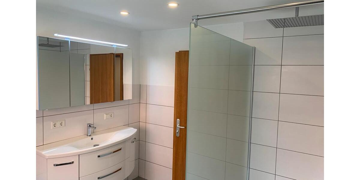 Etagenwohnung Birkenfeld - 4 Zimmer, 115 m&sup2;, 950&euro; | Angebot:25931409