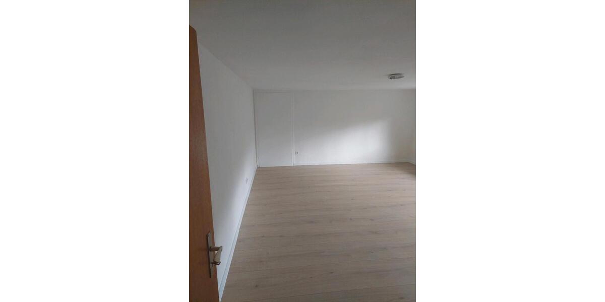 Erdgeschoßwohnung Netphen - 1 Zimmer, 42 m&sup2;, 300&euro; | Angebot:26150884