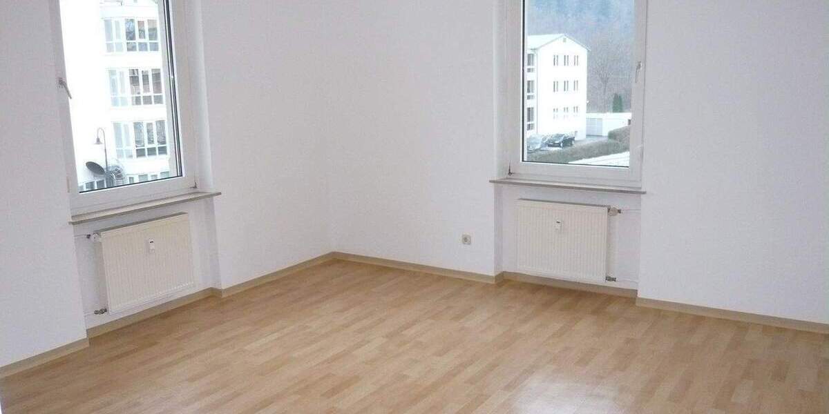 Wunderschöne 3-Zimmer-Komfort-Wohnung, direkt im königlichen Staatsbad! 3 zimmer