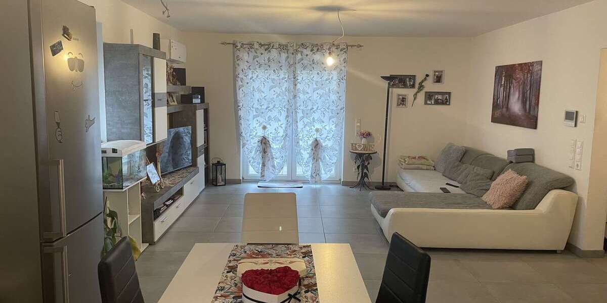 Etagenwohnung Waghäusel-Kirrlach Kirrlach - 3 Zimmer, 97 m&sup2;, 1.200&euro; | Angebot:25760687