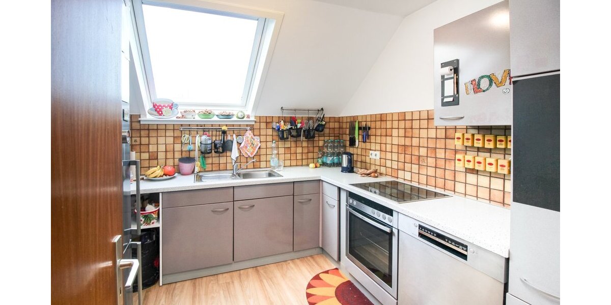 Gemütliche 4,5-Zimmer-Wohnung in Zimmern mit Garage! 4.5 zimmer