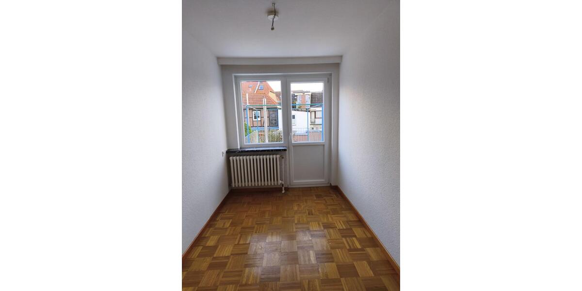 Reihenmittelhaus bezugsfertig zentral mit Hafenblick 5 zimmer