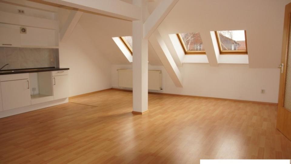 Maisonette Wohnung auf 4-Seitenhof 2 zimmer