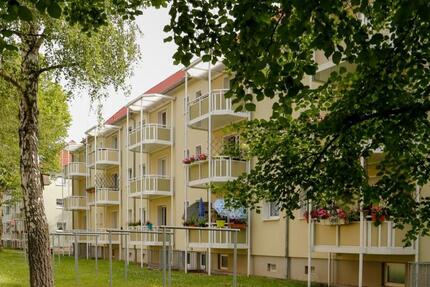 Wohnung Weißenfels - 3 Zimmer, 51 m&sup2;, 306&euro; | Angebot:26547400