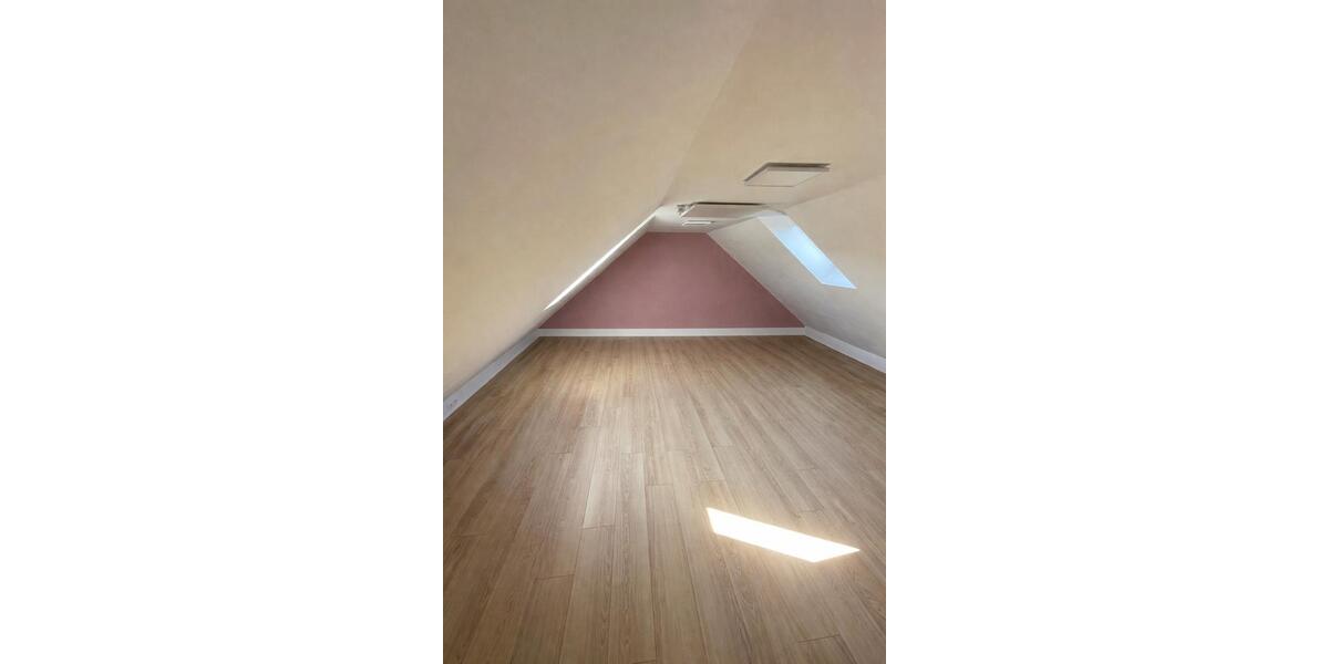 Dachgeschoßwohnung Albisheim (Pfrimm) - 3 Zimmer, 92 m&sup2;, 1.000&euro; | Angebot:26420105