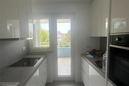 Wohnung Leonberg - 2.5 Zimmer, 64 m&sup2;, 1.130&euro; | Angebot:26705299