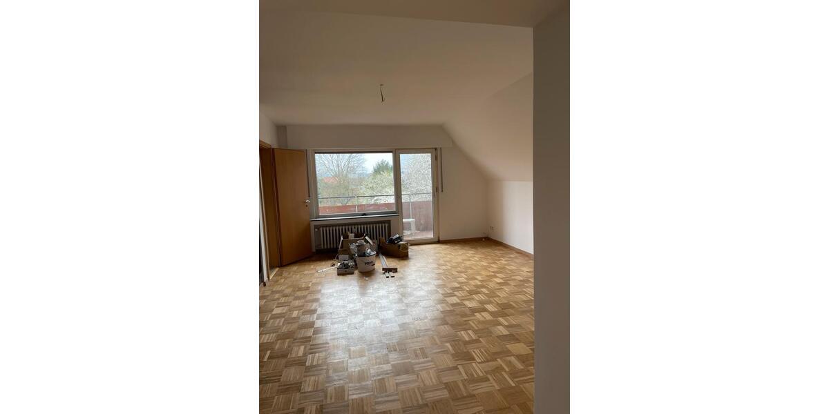 Dachgeschoßwohnung Minden - 4 Zimmer, 98 m&sup2;, 1.400&euro; | Angebot:24656353