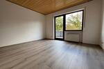 Erdgeschoßwohnung Bad Schwalbach - 4 Zimmer, 133 m&sup2;, 1.300&euro; | Angebot:26636099