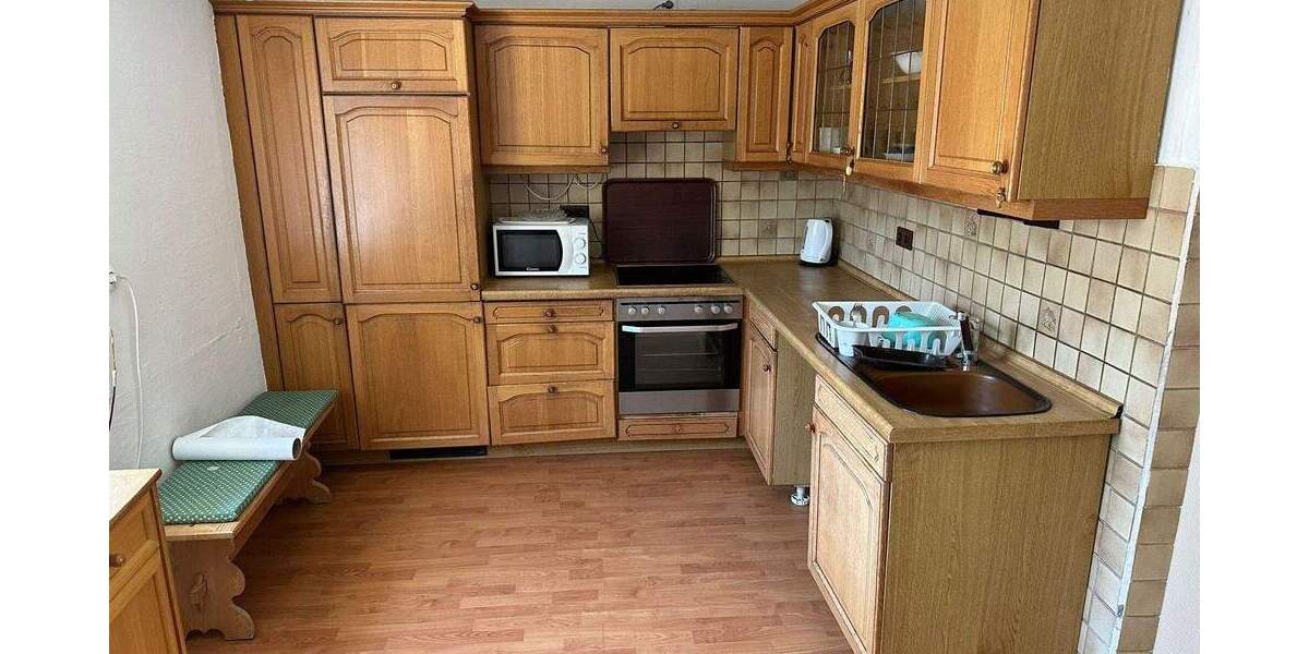 Mehrfamilienhaus, Wohnhaus Höhenkirchen Siegertsbrunn - 8 Zimmer, 200 m&sup2;, 2.500&euro; | Angebot:24748205