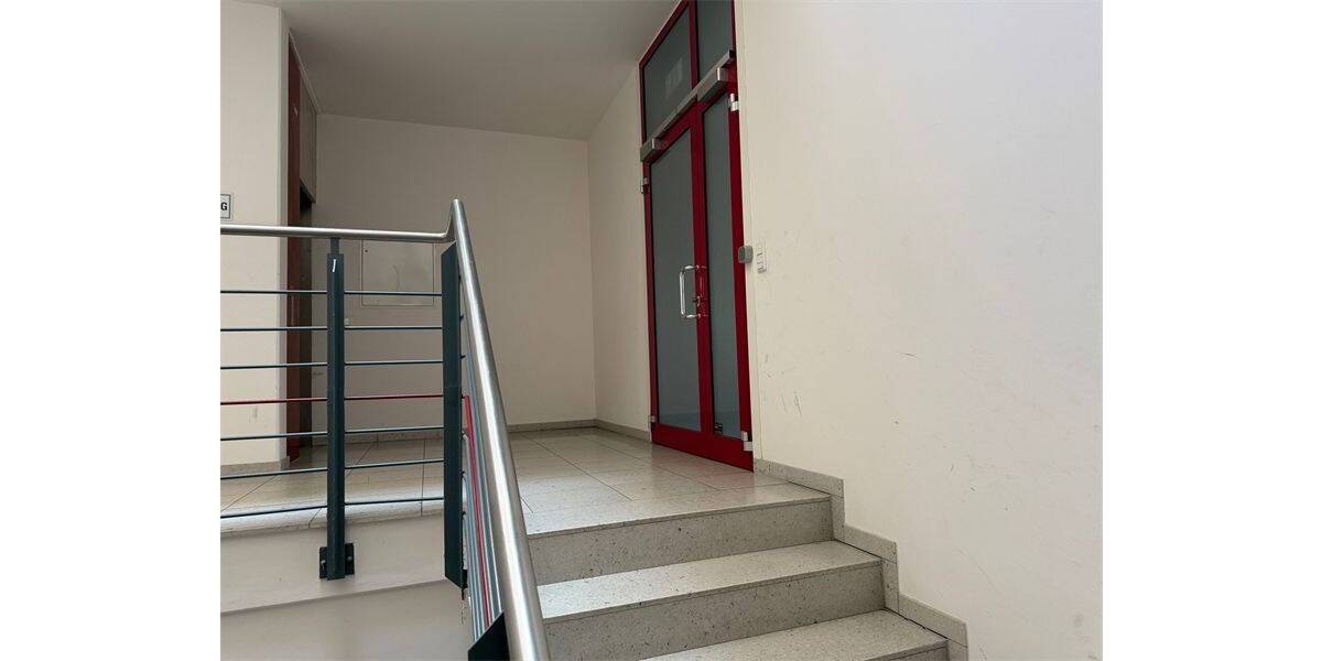 Gewerbeobjekt Potsdam Babelsberg Süd - 6 Zimmer, 189 m&sup2;, 1.869&euro; | Angebot:26084534