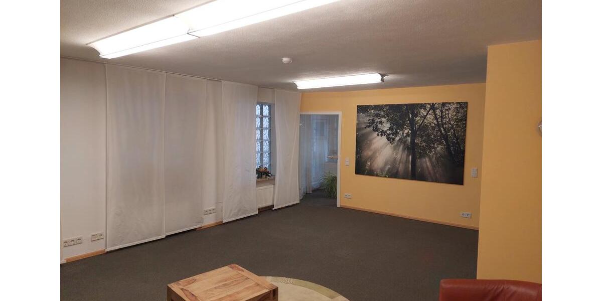 Gewerbeobjekt Amberg - 690&euro; | Angebot:26227158