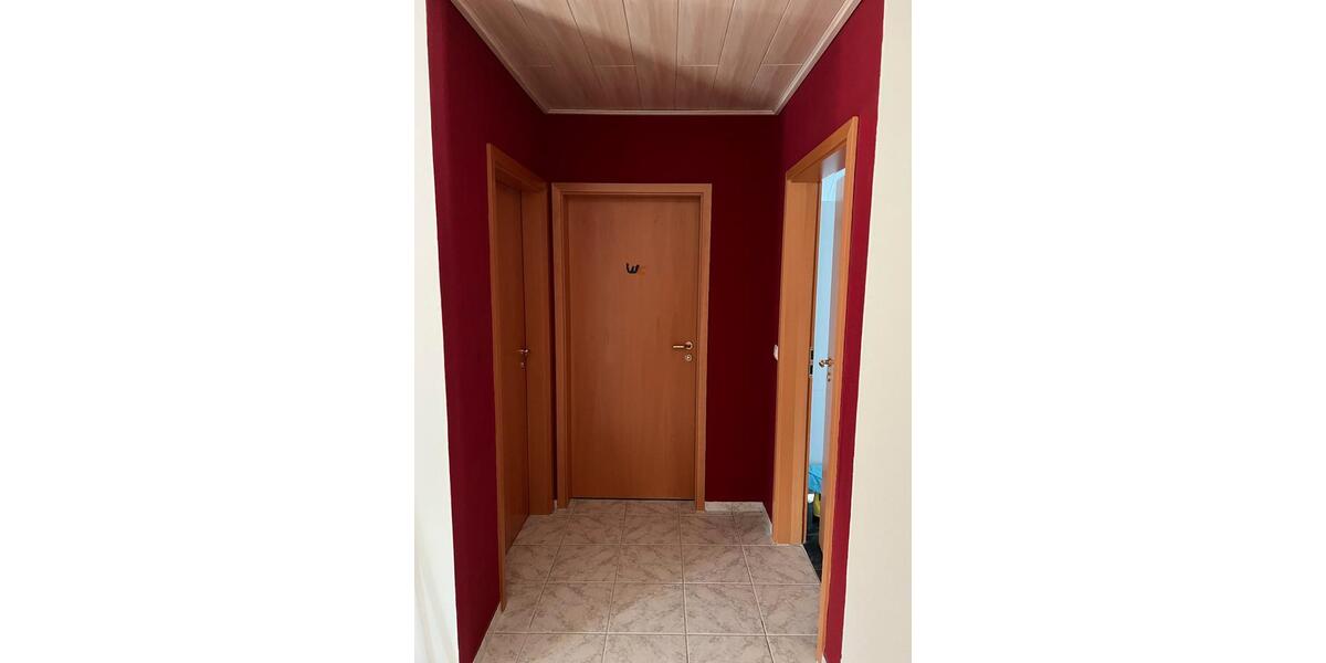Dachgeschoßwohnung Geseke - 6 Zimmer, 180 m&sup2;, 890&euro; | Angebot:26461476