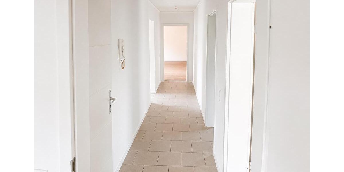 Erdgeschoßwohnung Schöningen - 4 Zimmer, 85 m&sup2;, 560&euro; | Angebot:26489321