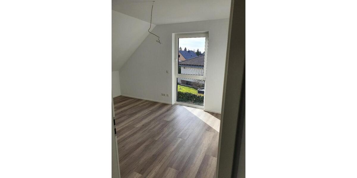 Doppelhaushälfte Wolfsburg Alt-Wolfsburg - 4 Zimmer, 130 m&sup2;, 2.000&euro; | Angebot:24877112