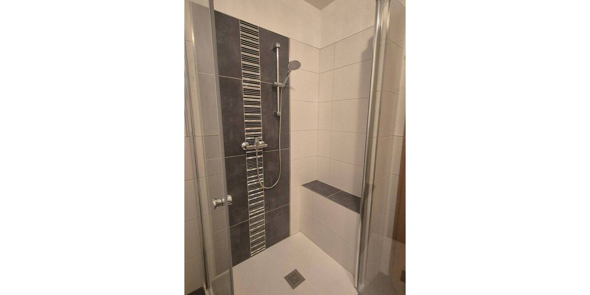 Etagenwohnung Waldheim Schönberg - 2 Zimmer, 50 m&sup2;, 300&euro; | Angebot:26805687