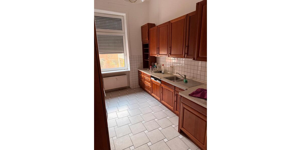 Terrassenwohnung Wiesbaden - 4 Zimmer, 118 m&sup2;, 1.600&euro; | Angebot:24490892