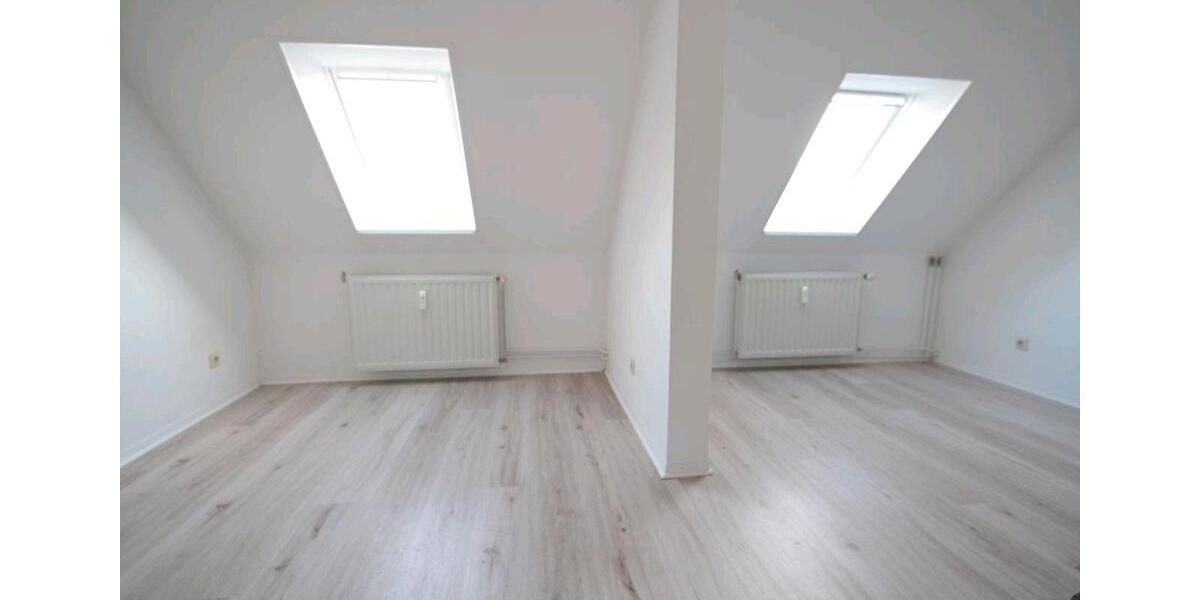 Dachgeschoßwohnung Eberswalde - 3 Zimmer, 68 m&sup2;, 405&euro; | Angebot:26381825