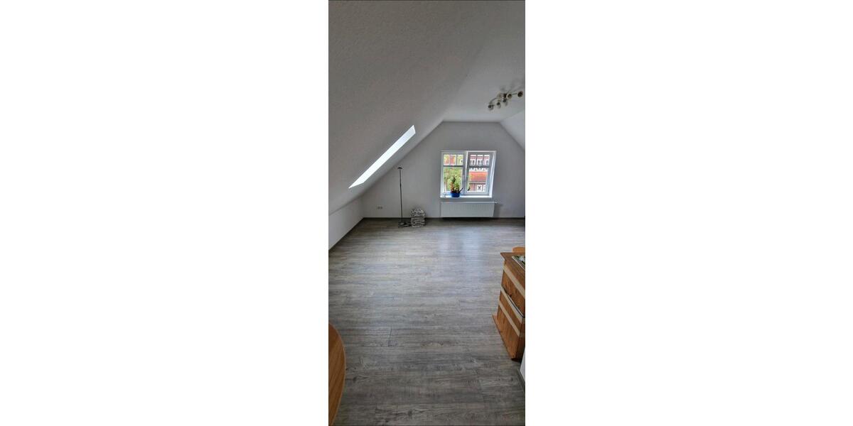 Gemütliche Dachgeschosswohnung in Zentrumsnähe von Jever 1 zimmer