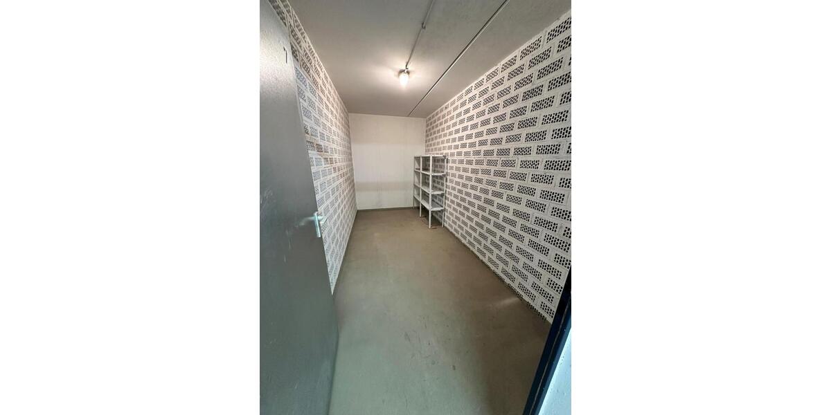 Etagenwohnung Trier Kürenz - 3 Zimmer, 77 m&sup2;, 920&euro; | Angebot:26505836