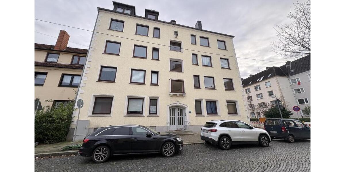 Etagenwohnung Bremerhaven - 3 Zimmer, 64 m&sup2;, 389&euro; | Angebot:26543591