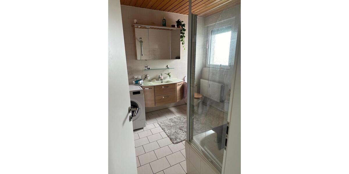 Erdgeschoßwohnung Weyhausen - 4 Zimmer, 126 m&sup2;, 1.000&euro; | Angebot:26020752