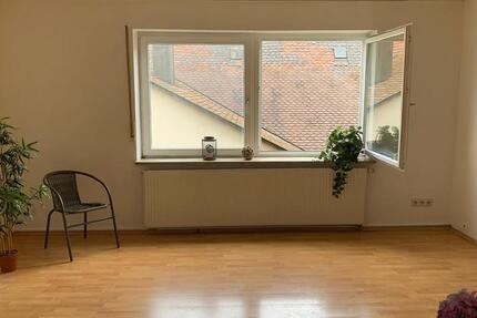 Renovierte 3 Zimmerwohnung (WG geeignet) im Herzen von Ansbach