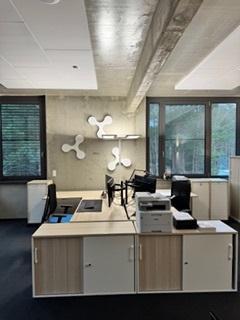 Modernes Büro in einem neuwertigen Firmengebäude, in Borkheide, bei Berlin, zu vermieten zimmer
