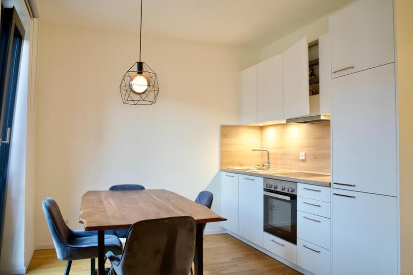 2-Zimmer-Neubau Untermiete in Winterhude (04.11.25 - 04.12.25) zimmer