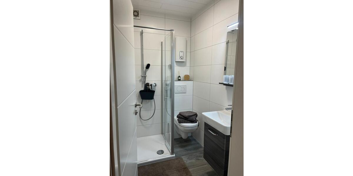 Wohnen auf Zeit Bad Lippspringe - 2 Zimmer, 60 m&sup2;, 58&euro; | Angebot:25252824