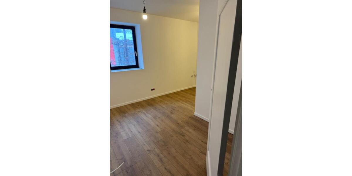 Wohnung Geschäft & Garten in Loburg ZU VERMIETEN. 5 zimmer