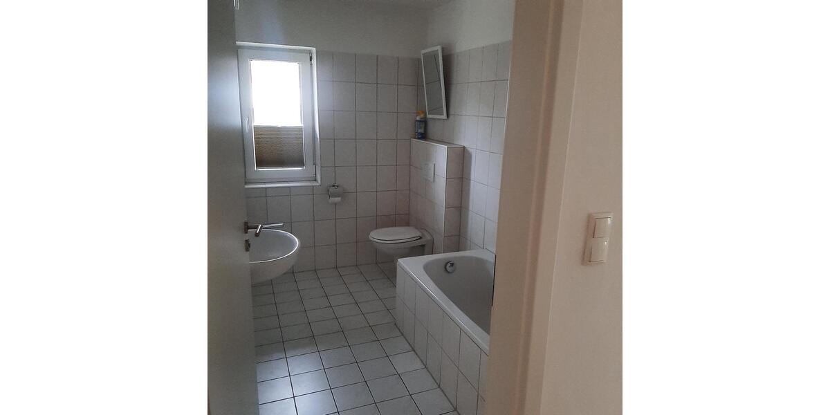 Etagenwohnung Wolnzach - 3 Zimmer, 80 m&sup2;, 760&euro; | Angebot:23782402