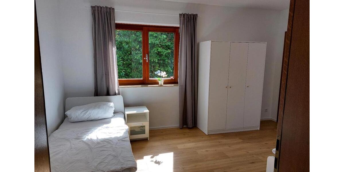 Wohnen auf Zeit Wilnsdorf - 2 Zimmer, 65 m&sup2;, 35&euro; | Angebot:23664740