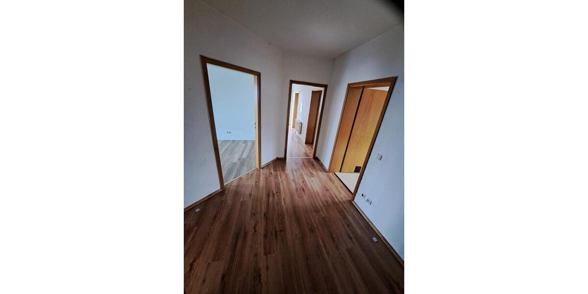 Etagenwohnung Daun - 4 Zimmer, 105 m&sup2;, 700&euro; | Angebot:24784048