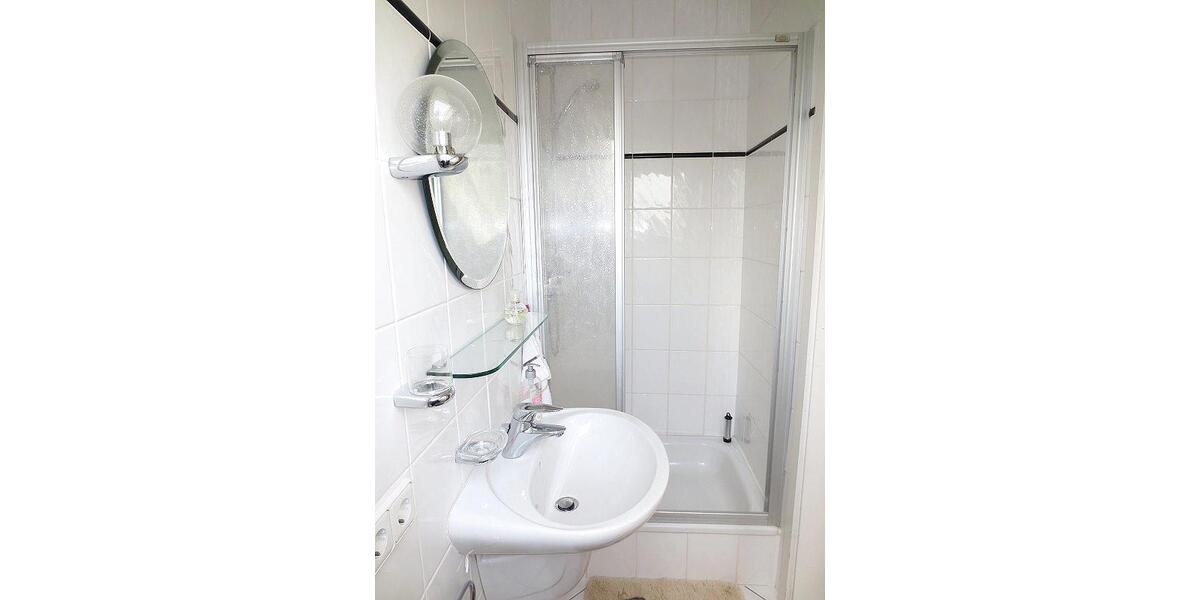 Etagenwohnung Spenge - 1 Zimmer, 33 m&sup2;, 270&euro; | Angebot:26050318