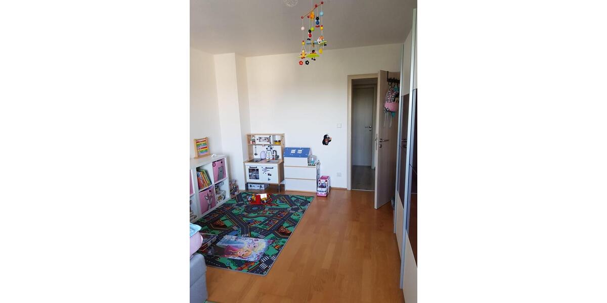 Etagenwohnung Ursensollen - 3 Zimmer, 130 m&sup2;, 860&euro; | Angebot:26294865