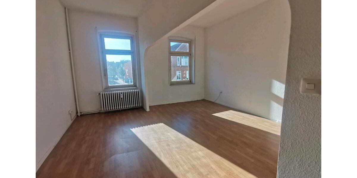 Etagenwohnung Rinteln - 3 Zimmer, 84 m&sup2;, 600&euro; | Angebot:26704030