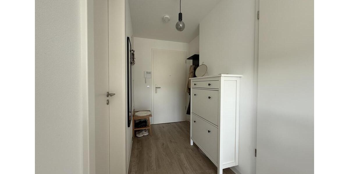 Dachgeschoßwohnung Schöntal - 2 Zimmer, 61 m&sup2;, 760&euro; | Angebot:26421384