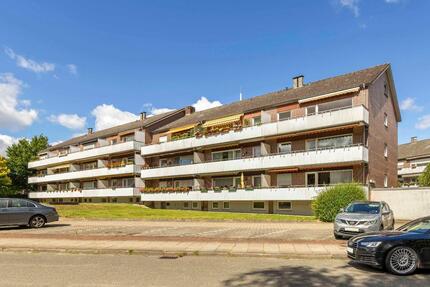 Helle, zentral gelegene 3-Zimmer-Wohnung mit TG-Stellplatz 3 zimmer