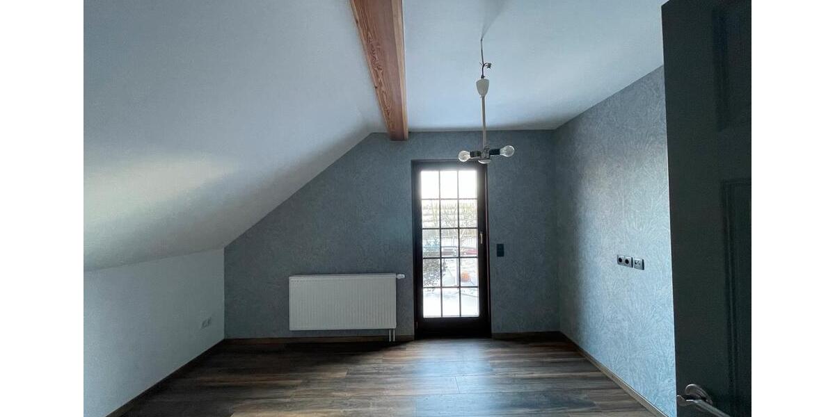 Besondere 3,5-Zi-Wohnung in saniertem Bauernhaus z.Erstvermietung 3.5 zimmer