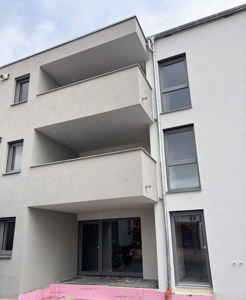 Neubau-Erstbezug ! Moderne 3 Zimmerwohnung in toller Wohnlage in Gerolzhofen ! 3 zimmer
