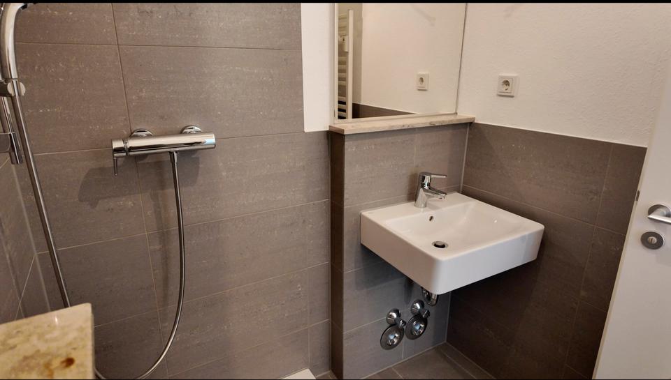 Etagenwohnung Köln Mülheim - 1 Zimmer, 52 m&sup2;, 1.050&euro; | Angebot:26337251