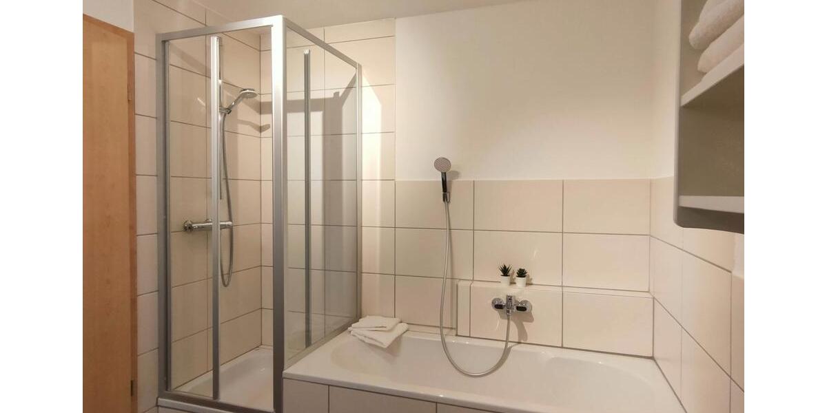 Wohnen auf Zeit Ochsenhausen - 2.5 Zimmer, 54 m&sup2;, 75&euro; | Angebot:26326647