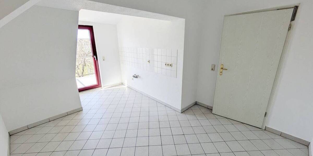 Etagenwohnung Zwickau Innenstadt - 2 Zimmer, 64 m&sup2;, 385&euro; | Angebot:26189805