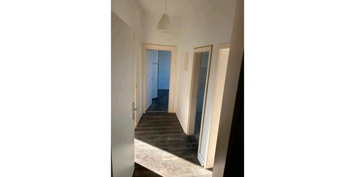 Etagenwohnung Gevelsberg - 2 Zimmer, 60 m&sup2;, 670&euro; | Angebot:26034997