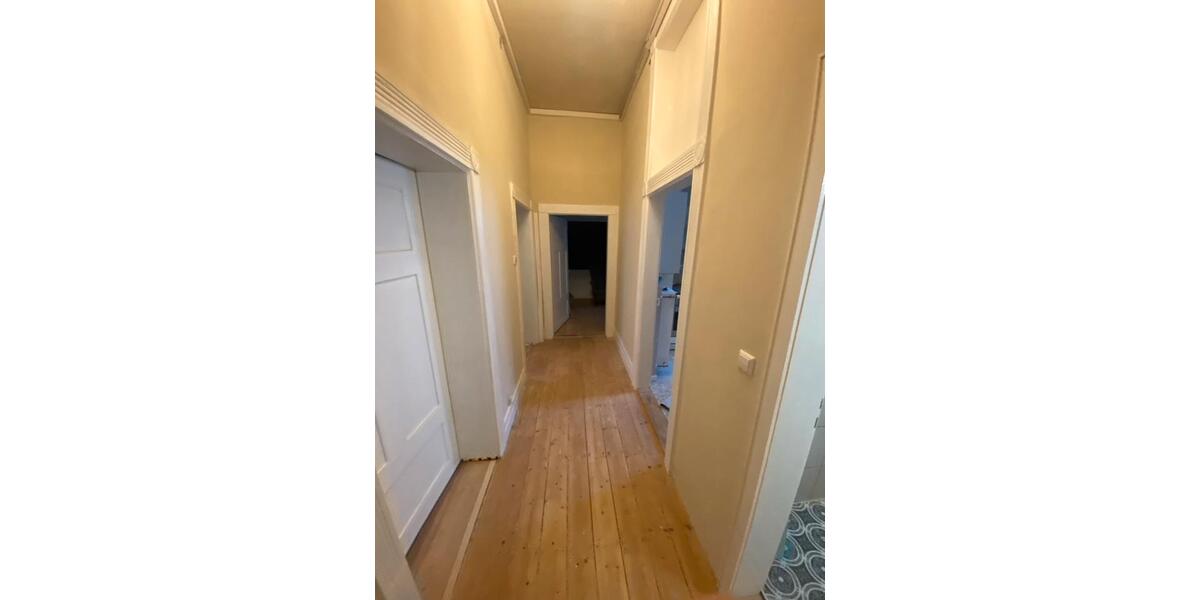 WG- Zimmer in Speyer ab sofort frei 3 zimmer